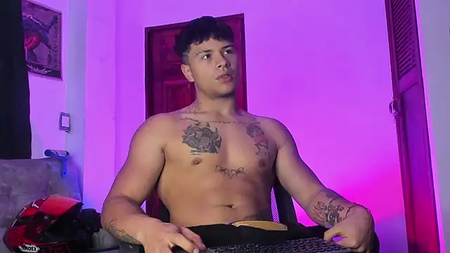 Snapshot of Dominic_Biker__ chatting on February 13, 2026, 2:40 am Dominic Biker online show from February 13, 2026, 2:40 am