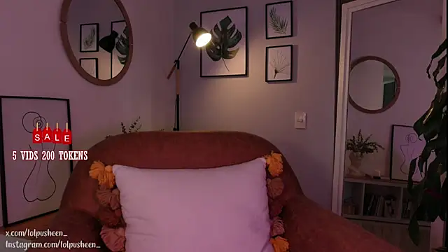 JulietteDee online show from January 14, 2025, 9:41 pm