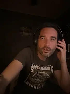Faraon  online show from May 9, 2026, 10:20 am