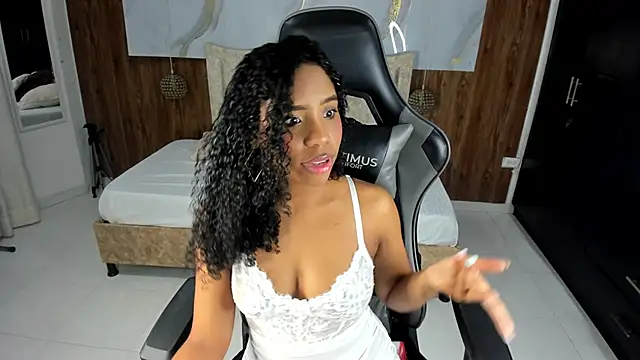 Snapshot of lia_16 chatting on February 21, 2026, 11:11 am lia 16 online show from February 21, 2026, 11:11 am