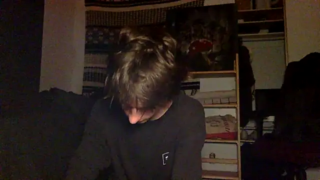 spicylaboi online show from April 1, 2026, 3:40 am