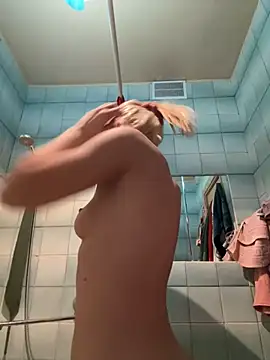 LikaCat online show from March 9, 2025, 3:54 am