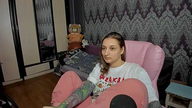 Snapshot of AlexRacc00n chatting on January 29, 2025, 11:09 am AlexRacc00n online show from January 29, 2025, 11:09 am