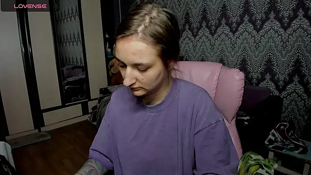 Snapshot of AlexRacc00n chatting on February 1, 2025, 3:28 pm AlexRacc00n online show from February 1, 2025, 3:28 pm