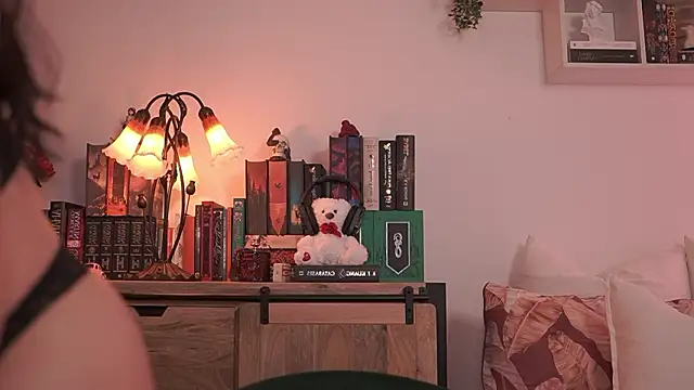 EmilyxRose - online show from March 11, 2026, 6:25 pm