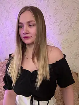 AmeliaAllem online show from March 22, 2026, 7:45 am