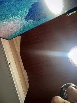 MarianaBenz online show from November 5, 2025, 1:05 am