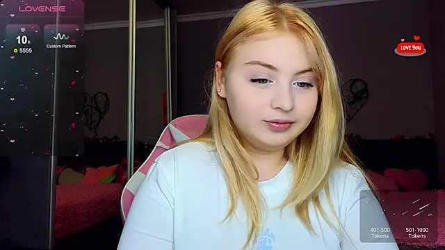 shy blondiee online show from February 16, 2025, 11:59 pm