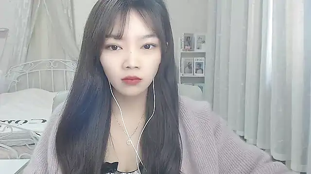 Jenny-Z online show from November 30, 2025, 2:15 am