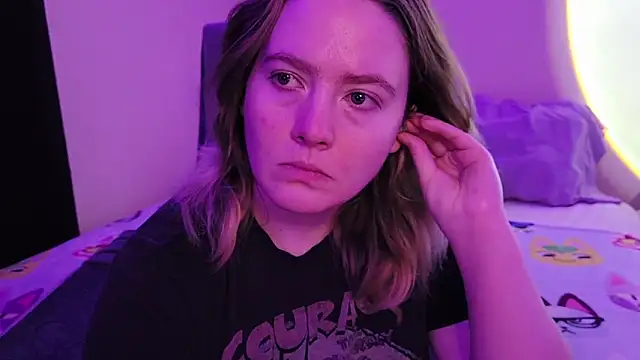 InternetFairy XO online show from November 22, 2025, 5:28 am