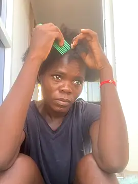 petiteebony 81 online show from November 18, 2025, 7:46 am