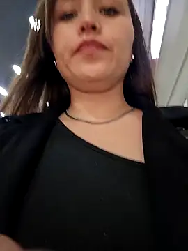 marena saenz online show from October 24, 2025, 5:42 pm