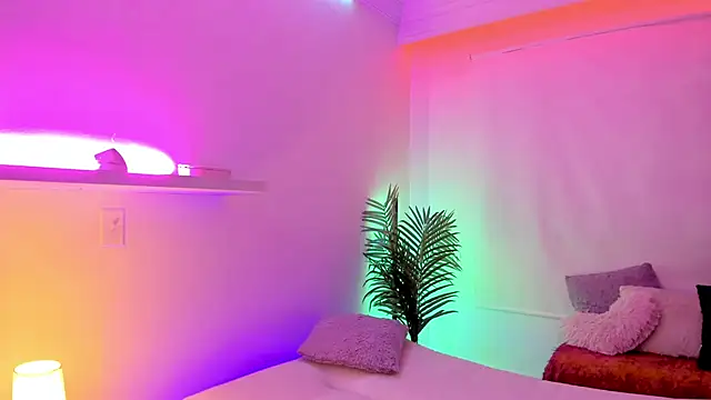 Snapshot of Gloomydoll chatting on November 15, 2025, 7:21 pm Gloomydoll online show from November 15, 2025, 7:21 pm