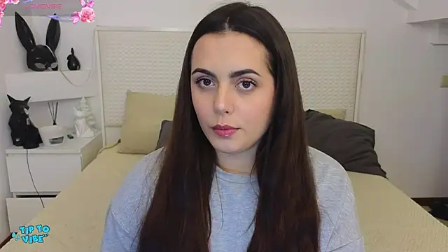 Snapshot of Eva_Rogers_ chatting on December 9, 2024, 11:15 am Eva Rogers  online show from December 9, 2024, 11:15 am