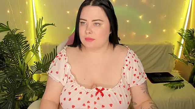 Akemi BBW online show from January 2, 2025, 3:08 pm