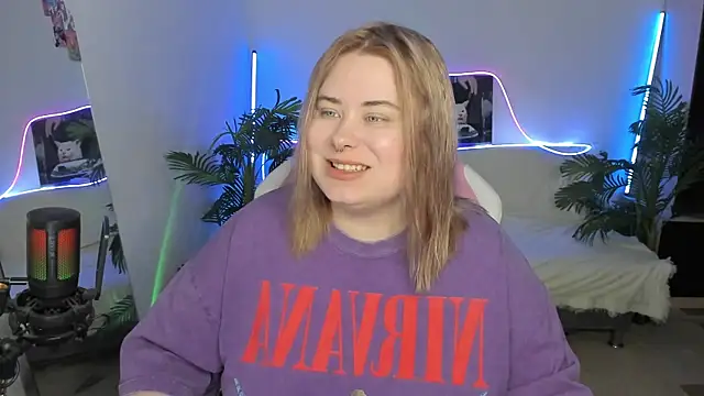 Akemi BBW online show from March 8, 2025, 7:20 pm