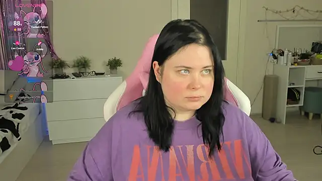 Akemi BBW online show from May 25, 2026, 5:19 pm