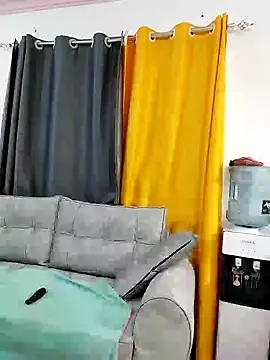 Snapshot of bebygirl143s chatting on January 9, 2025, 6:57 pm bebygirl143s online show from January 9, 2025, 6:57 pm