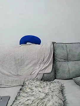 Snapshot of bebygirl143s chatting on March 14, 2025, 8:38 pm bebygirl143s online show from March 14, 2025, 8:38 pm