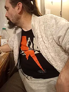 teekoine1 online show from November 5, 2025, 2:44 am