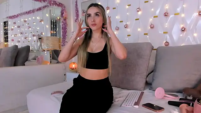 Gabbyy  online show from December 21, 2024, 10:30 pm