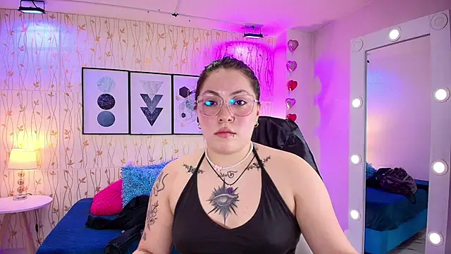 Isa reel online show from February 11, 2025, 7:48 pm