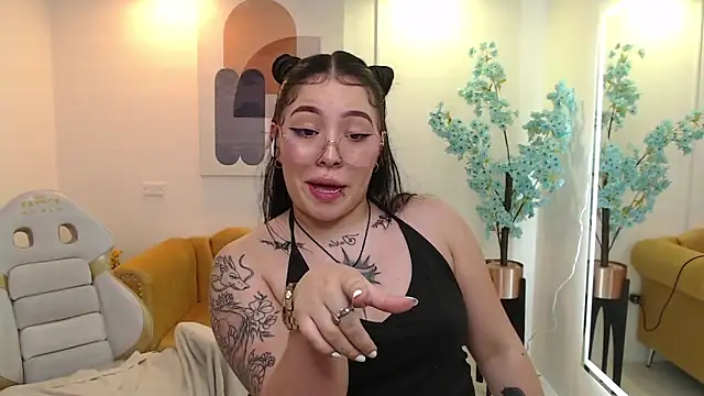 Isa reel online show from March 4, 2025, 10:16 pm