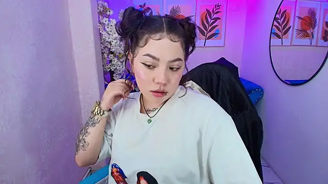 Isa reel online show from October 10, 2025, 7:57 pm