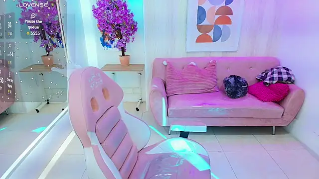 Isa reel online show from November 23, 2025, 12:38 pm