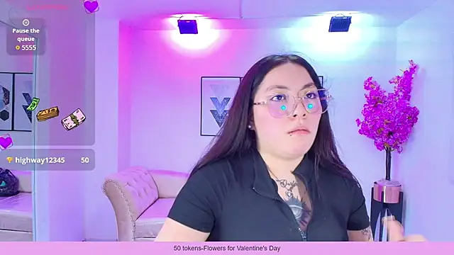 Isa reel online show from February 18, 2026, 8:05 pm