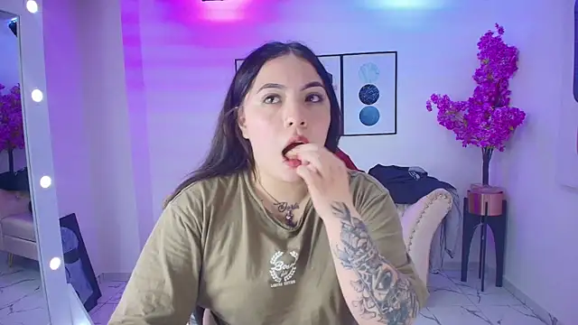 Isa reel online show from March 31, 2026, 7:47 pm