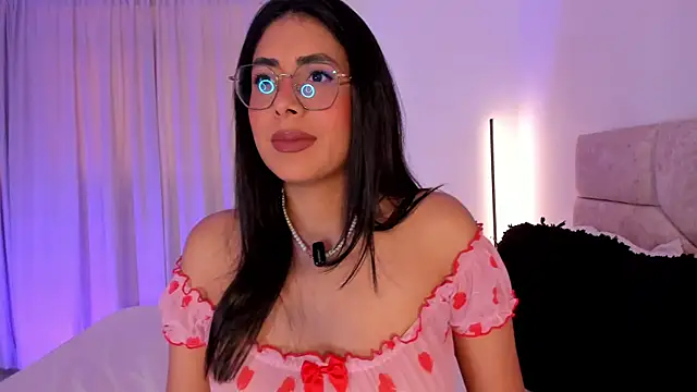 Snapshot of tina_olsen07 chatting on April 23, 2026, 4:53 pm tina olsen07 online show from April 23, 2026, 4:53 pm
