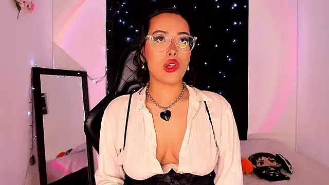 willow poisson online show from January 27, 2025, 5:04 pm