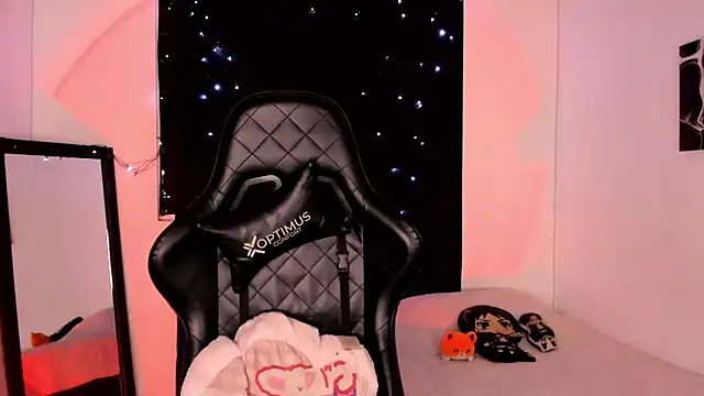 willow poisson online show from January 29, 2025, 11:35 pm