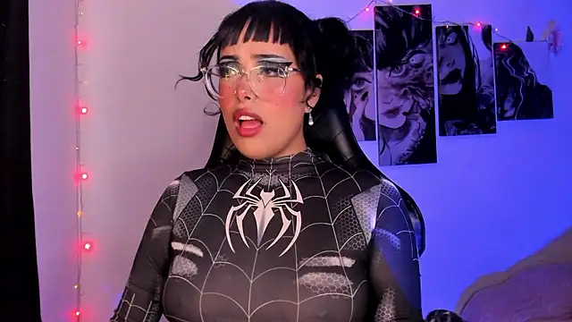 Snapshot of willow_poisson chatting on January 10, 2026, 5:15 pm willow poisson online show from January 10, 2026, 5:15 pm