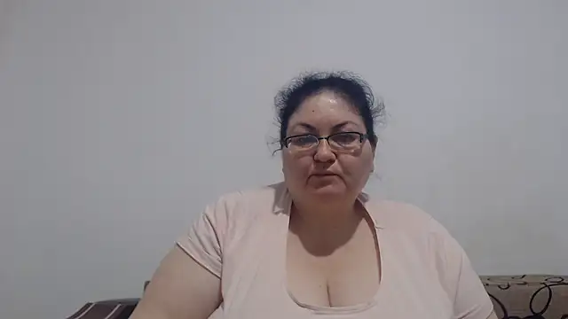 Nykyxo online show from June 9, 2026, 8:37 am