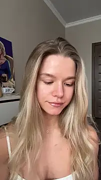 Snapshot of JessIsLove chatting on February 16, 2026, 12:34 pm JessIsLove online show from February 16, 2026, 12:34 pm