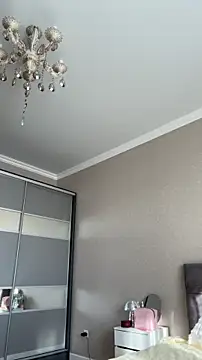 Snapshot of JessIsLove chatting on April 14, 2026, 5:02 am JessIsLove online show from April 14, 2026, 5:02 am