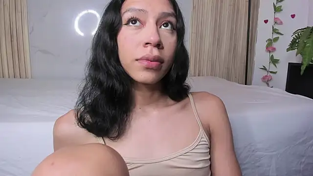 AdammClark1 online show from March 12, 2025, 8:52 pm