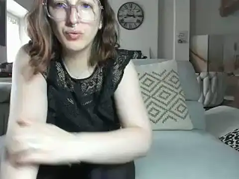 Snapshot of prunelle_sexy chatting on September 12, 2025, 6:13 am prunelle sexy online show from September 12, 2025, 6:13 am