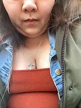 asianmama888 online show from April 7, 2026, 10:09 pm