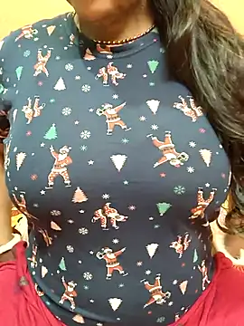 CUTE SOPHIA- online show from January 18, 2026, 10:57 pm