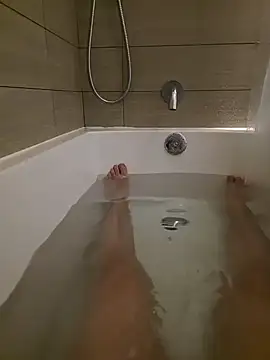 osirispouk online show from February 27, 2026, 5:46 pm