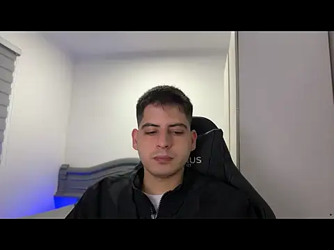 Snapshot of lordbeja chatting on March 30, 2026, 1:06 am lordbeja online show from March 30, 2026, 1:06 am