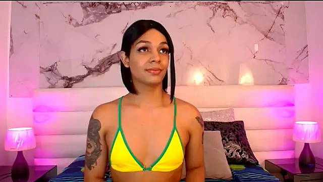 emily lady20 online show from April 28, 2026, 6:02 pm