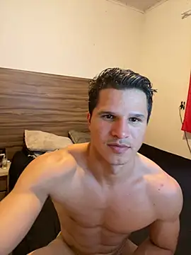 pedrovkr3 online show from April 16, 2026, 8:42 pm