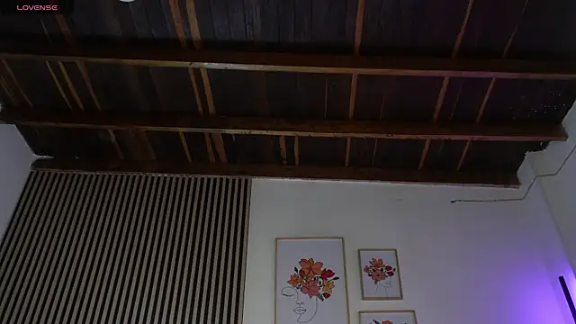 LillyDolls23 online show from April 20, 2026, 1:03 pm