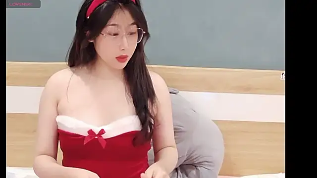 Snapshot of Chuppa_Chup chatting on December 24, 2024, 10:55 am Chuppa Chup online show from December 24, 2024, 10:55 am