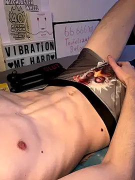 secret dream415 online show from November 7, 2025, 7:47 pm