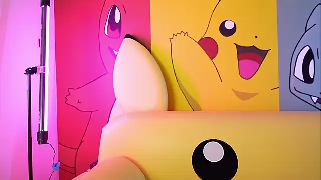 miss  pamela online show from March 20, 2026, 11:04 am